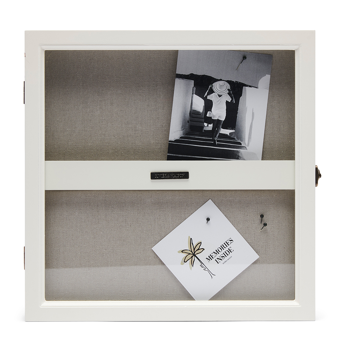Riviera Maison Vitrine box met deur, Fotokast, Opbergbox, organizer, Woonaccessoire, Decoratie - RM Memories Cabinet - Wit - MDF, Glas