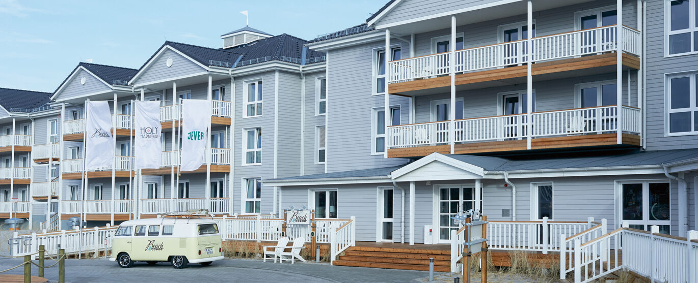 Beach Motel_Header_1920x780px