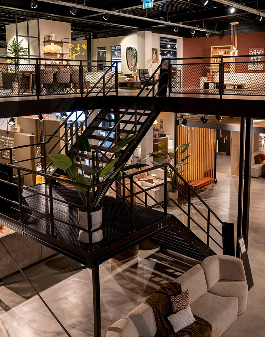 Experience Center_1080x1370px_1