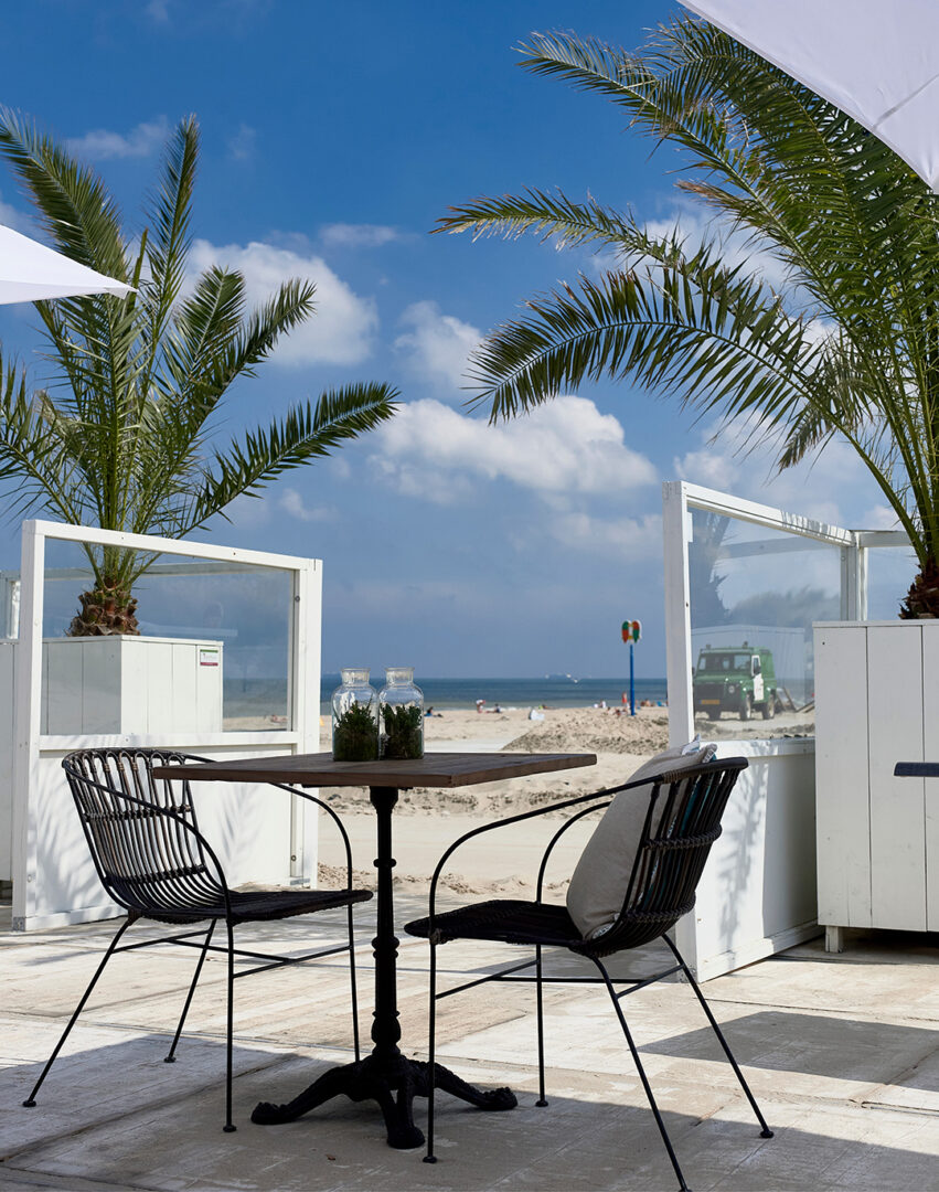 Mambo Beach_Image_1080x1370px_11