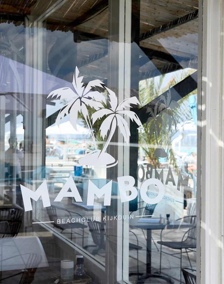 Mambo Beach_Image_1080x1370px_12