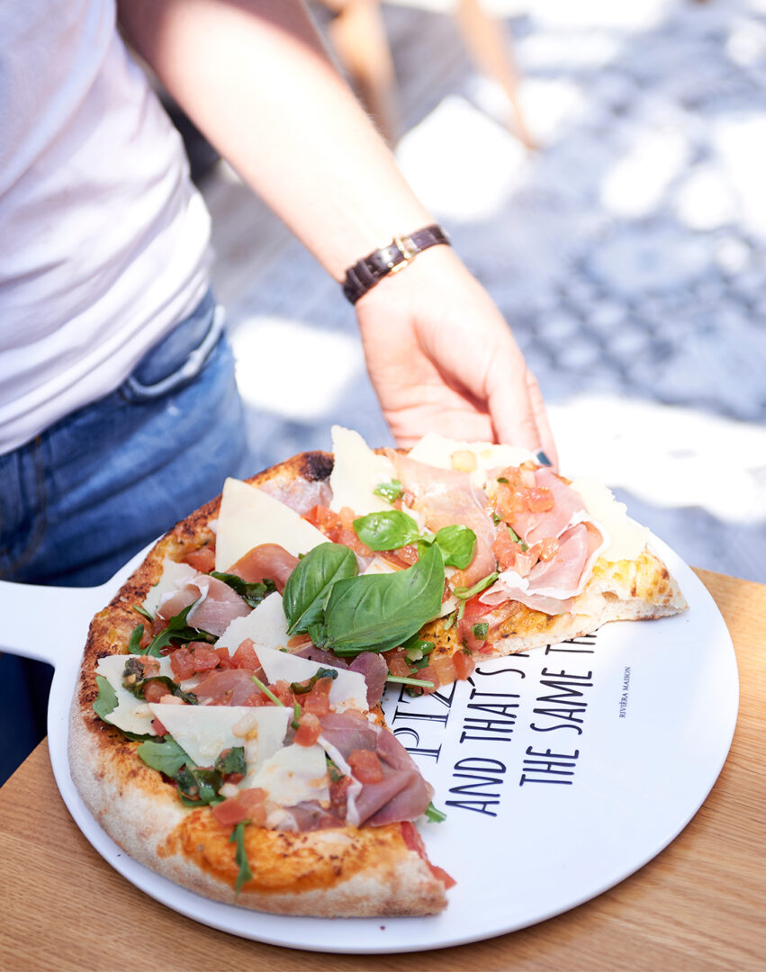 Pavarotti_Image_1080x1370px_12