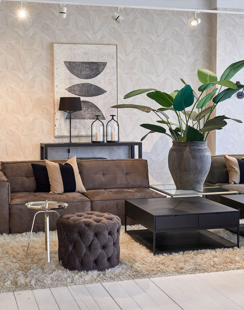 Dealers_1080x1370px_6