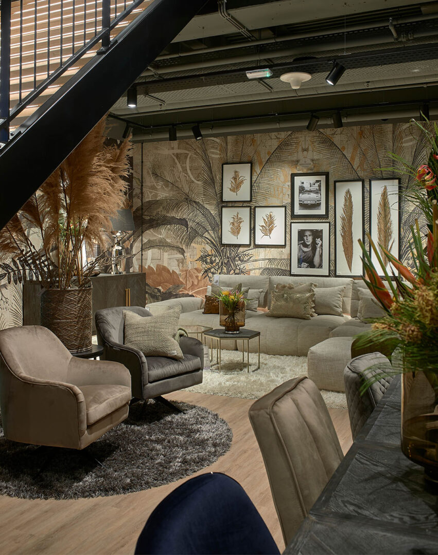 Dealers_1080x1370px_8